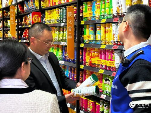 把食品安全服務(wù)送到群眾身邊 廈門市開展3·15“百姓點(diǎn)檢”日活動